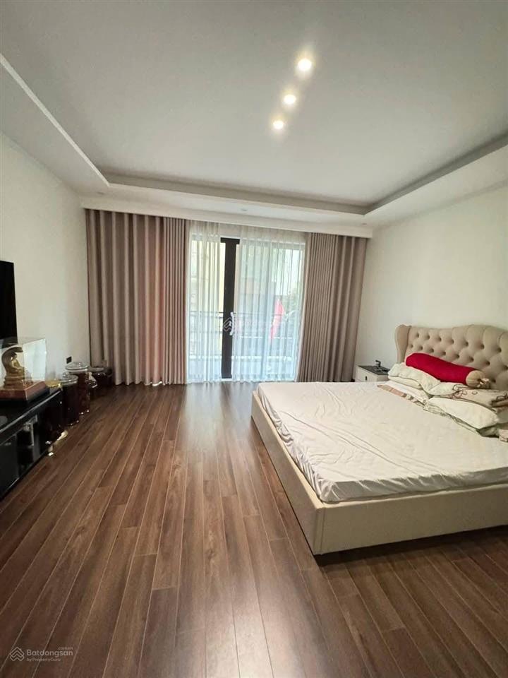Biệt thự dân xây phú thượng  tây hồ, ô tô tránh, thang máy, view sông 138m2, 6t, mt 8m  42 tỷ