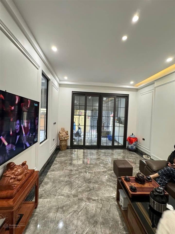 Biệt thự dân xây phú thượng  tây hồ, ô tô tránh, thang máy, view sông 138m2, 6t, mt 8m  42 tỷ