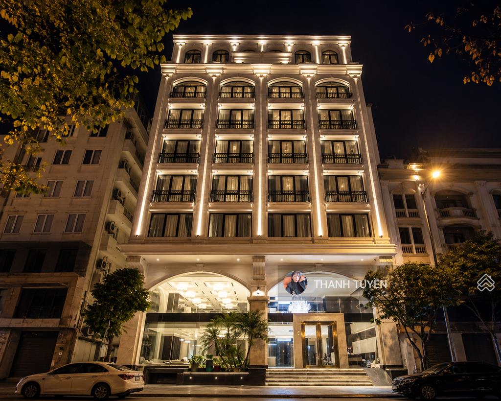 Khách sạn 5 sổ full 750m2 mt 20m tài sản đẳng cấp trung tâm