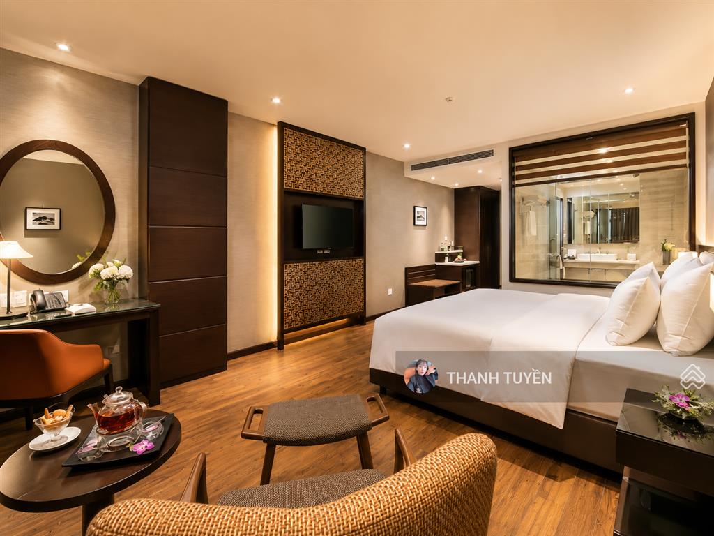 Khách sạn 5 sổ full 750m2 mt 20m tài sản đẳng cấp trung tâm