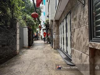 Bán nhà phố kim mã cách phố 70m  5 tầng 1 tum  mặt tiền 4.3m  50m²  12 tỷ 9 (thương lượng)
