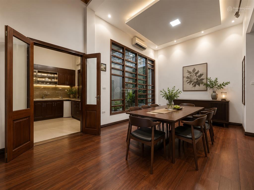Nhà đẹp sân vườn nguyễn khánh toàn 116m2 mặt tiền 6,5m ô tô vào nhà 3x tỷ (tl chính chủ)