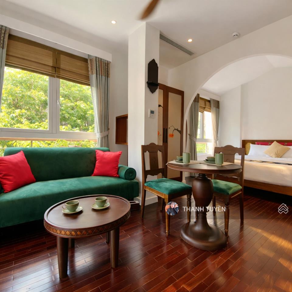 Mặt phố quảng khánh view toàn cảnh hồ tây 328m2 mặt tiền 13,5m sổ đẹp nở hậu