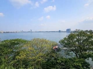 Mặt phố quảng khánh view toàn cảnh hồ tây 328m2 mặt tiền 13,5m sổ đẹp nở hậu