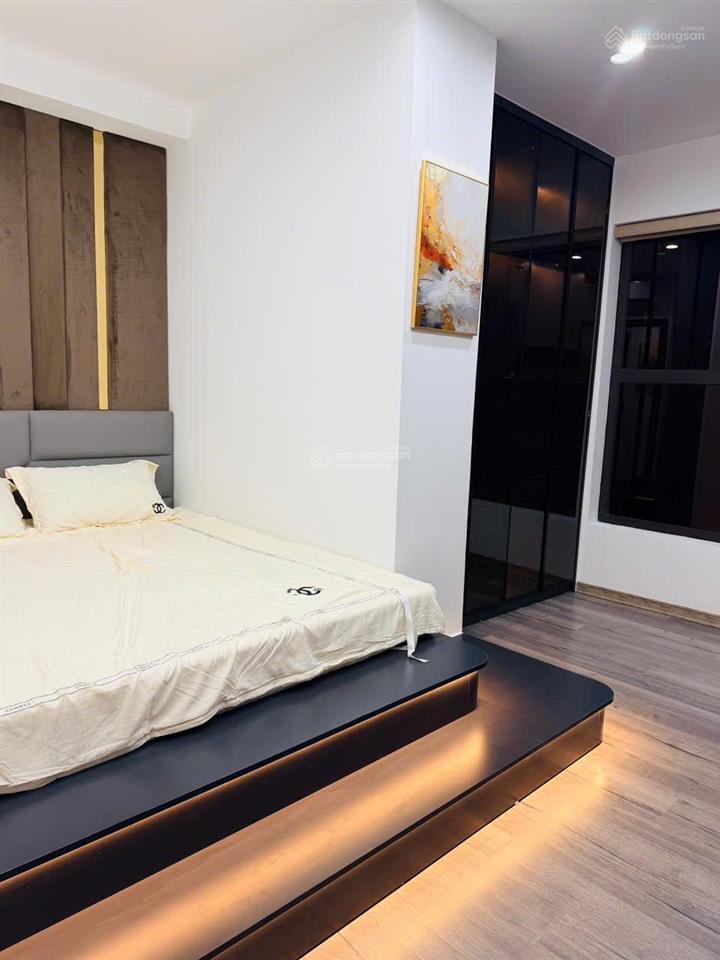 Bán căn hộ chung cư tại discovery complex, 8 tỷ vnd, 92m2, 2pn, 2wc, chính chủ giá cực chất
