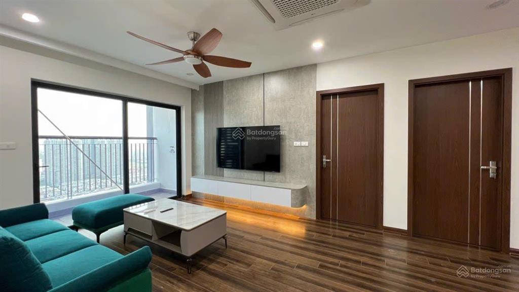 Bán cc 2pn, 2wc tại discovery complex, cầu giấy, 93m2, 8 tỷ vnd, giá tốt nhất dự án. xem nhà 24/7