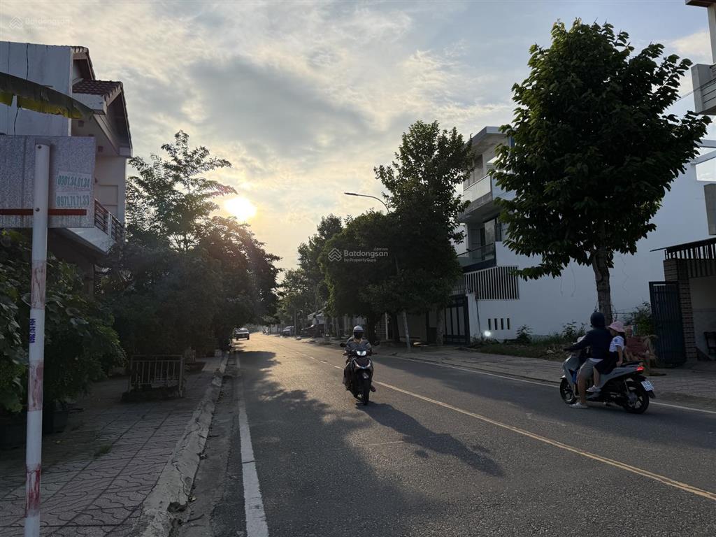 Hiếm có một lô sổ đỏ công chứng xây nhà kinh doanh được luôn đường võ thị sáu kdt nam sông cái