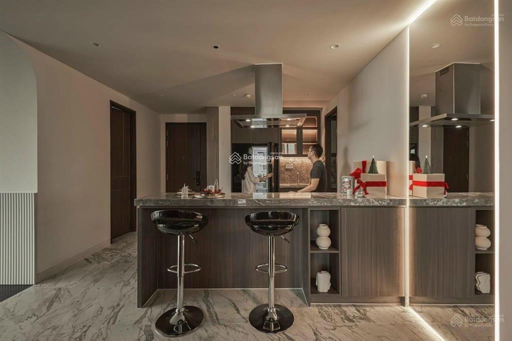 Chính chủ cần bán căn 3pn 90m2 căn hộ cao cấp the grand manhattan 100 cô giang 15 tỷ 0907 596 ***