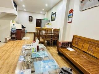 Bán nhà đẹp, hẻm ô tô thông, phan đăng lưu, ngang 6m, 5 tầng btct nhỉnh 8 tỷ.
