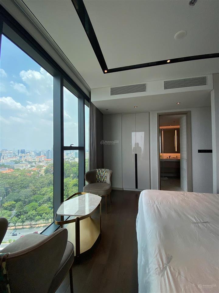 Bán gấp cc grand marina saigon, 68 tỷ, 150m2, 3pn, 2wc, view đẹp, p bến nghé, q1, hcm