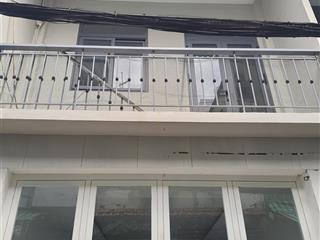 Sát mặt tiền, 4x13m, 2 lầu, hđ thuê 20tr, nhà hxh 6m đoàn thị điểm, bán 11.8 tỷ