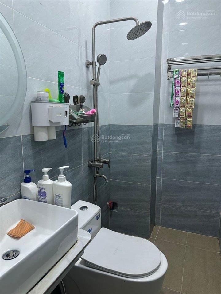 Nhà mặt phố đẹp, tiện ích nhiều, 4 tỷ, 30m2 ở đường số 1, p4, q. gò vấp, hcm