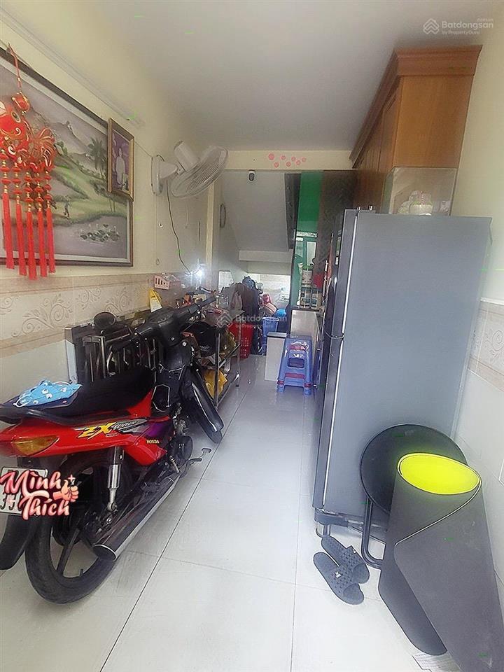 Nhà đẹp, tt bình thạnh, kiến trúc sư thiết kế xịn, 4 tầng btct, dtsd 100m2 q1 chỉ 7 phút, sb 10 p