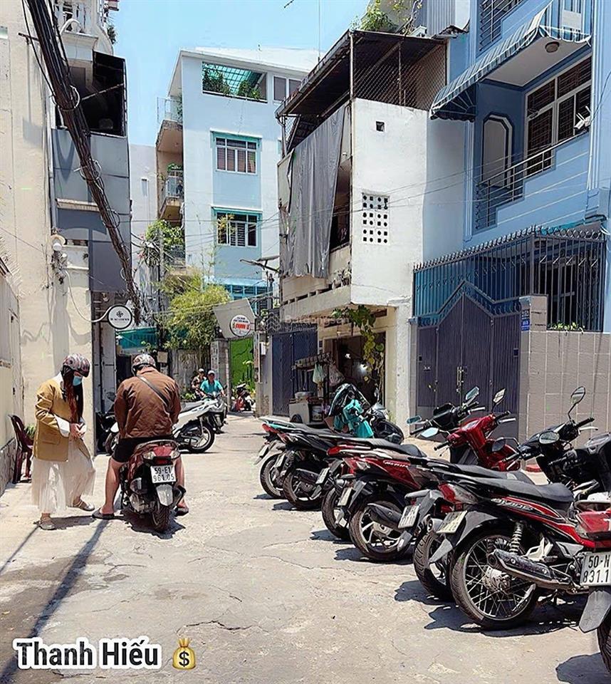 Nhà đẹp, tt bình thạnh, kiến trúc sư thiết kế xịn, 4 tầng btct, dtsd 100m2 q1 chỉ 7 phút, sb 10 p
