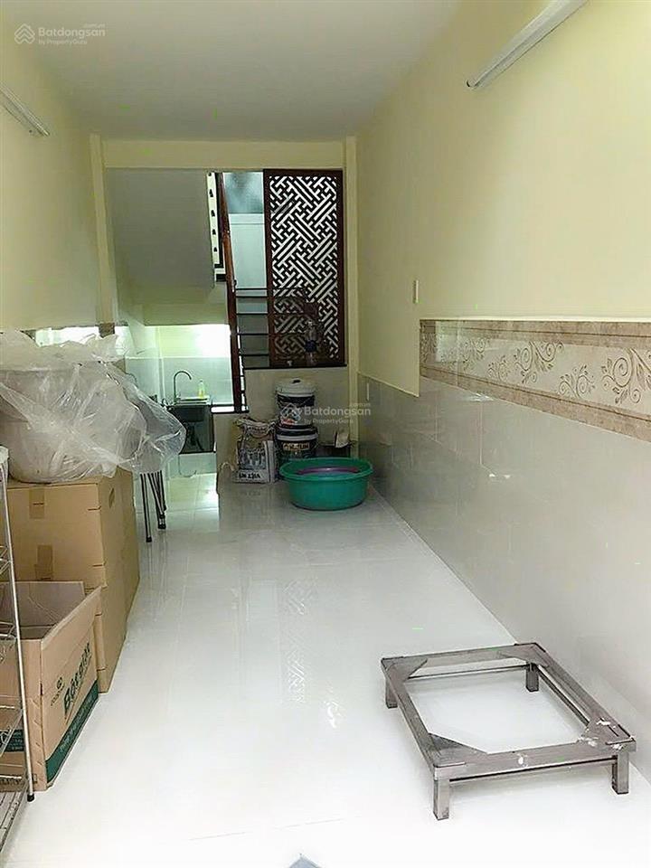 Nhà đẹp, tt bình thạnh, kiến trúc sư thiết kế xịn, 4 tầng btct, dtsd 100m2 q1 chỉ 7 phút, sb 10 p