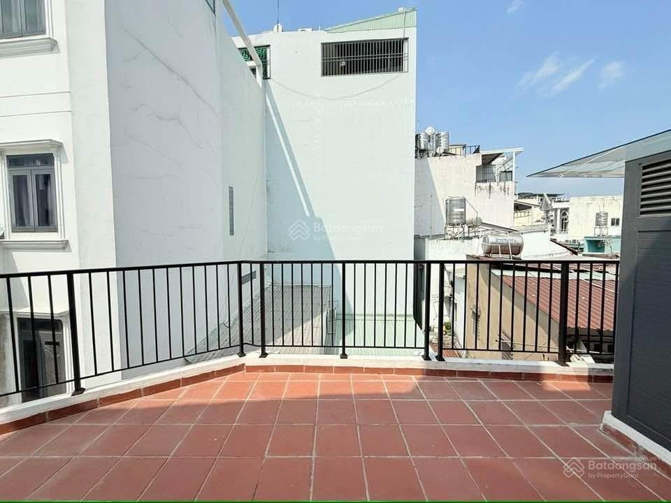 Nhà đẹp, 2 mặt tiền gần ngã tư nguyễn văn nghi, nguyễn thái sơn gò vấp, dt 40m2, 3 tầng, 3,18 tỷ