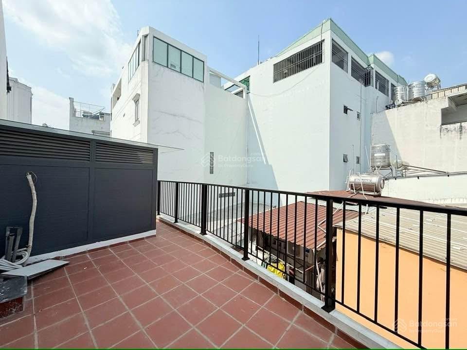 Nhà đẹp, 2 mặt tiền gần ngã tư nguyễn văn nghi, nguyễn thái sơn gò vấp, dt 40m2, 3 tầng, 3,18 tỷ