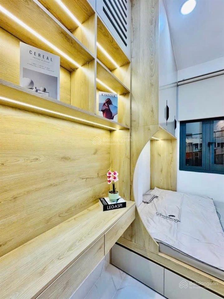 Nhà đẹp, dtsd 32m2, cách vài căn hxh, 2pn, kv vòng xoay quang trung, nguyễn kiệm, nguyễn oanh, 3xx