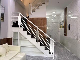 Bán nhà đẹp, dt 64m2 sd, đúc btct kiên cố, 2pn, 2wc, gần công viên làng hoa gò vấp, nhỉnh 4đ