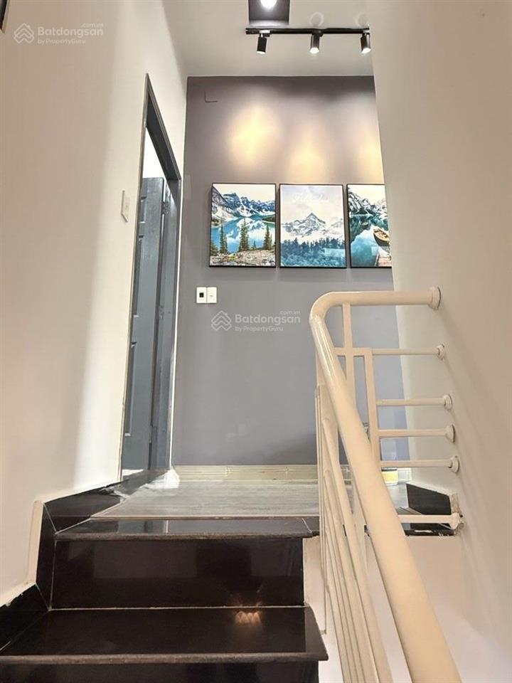 Bán nhà đẹp, dt 64m2 sd, đúc btct kiên cố, 2pn, 2wc, gần công viên làng hoa gò vấp, nhỉnh 4đ