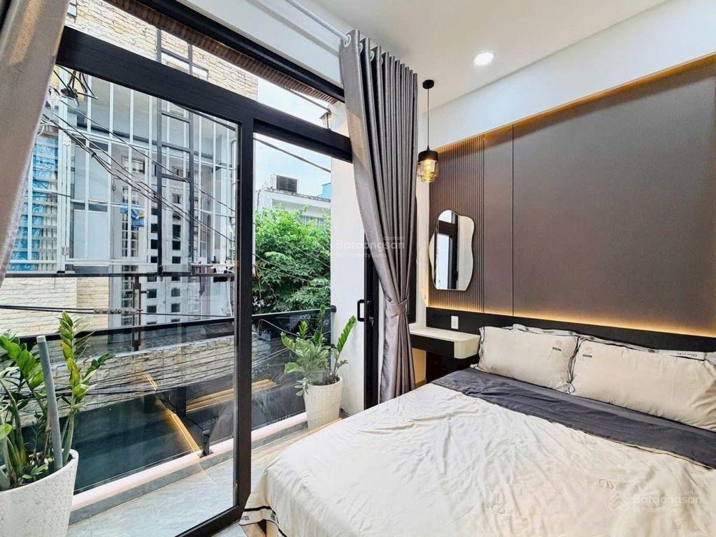 Nhà đẹp, tt gò vấp, dtsd 30m2 , 2pn, 2wc, 2 tầng. hẻm 3g, xung quanh buôn bán tập nập chỉ 4,25 tỷ.