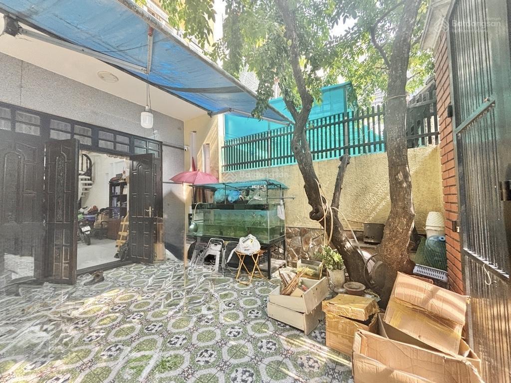 Gò vấp nhà 4 tầng  hxh nhỏ  sát mặt tiền xe tải  ngay khu cityland phan văn trị, dt 104m2