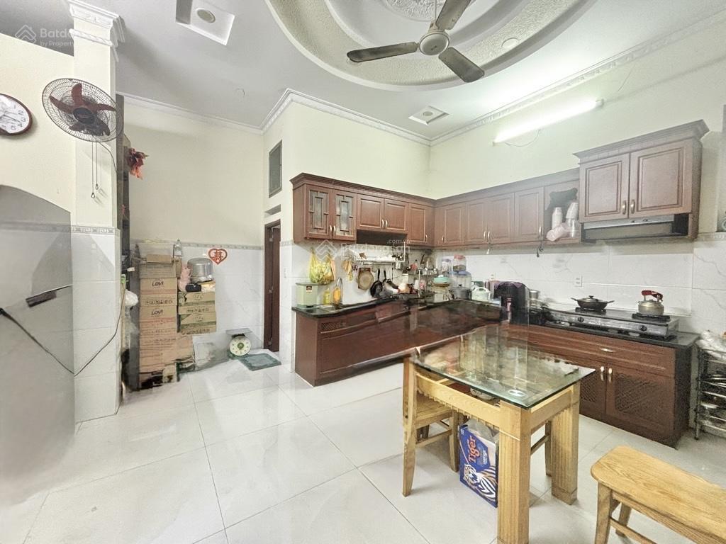 Gò vấp nhà 4 tầng  hxh nhỏ  sát mặt tiền xe tải  ngay khu cityland phan văn trị, dt 104m2