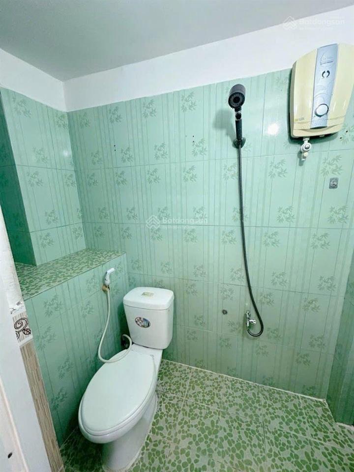 Gò vấp nhà ba tầng, 2pn, 2wc, sd 15m2, gần chợ an nhơn , nguyễn văn lượng, giá 2,4 tỷ