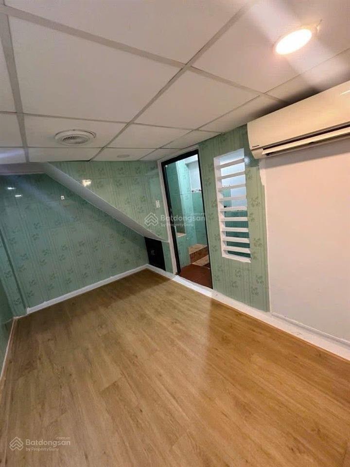 Gò vấp nhà ba tầng, 2pn, 2wc, sd 15m2, gần chợ an nhơn , nguyễn văn lượng, giá 2,4 tỷ
