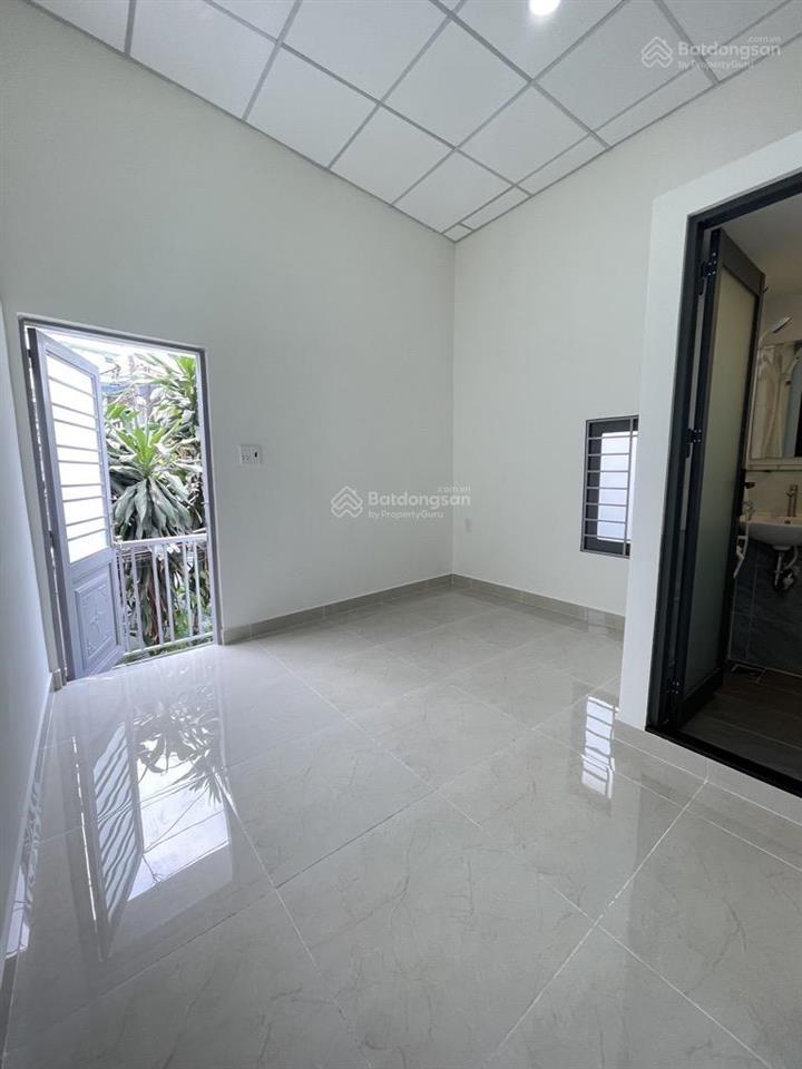 Nhỉnh 2 tỷ có nhà bình thạnh, hxh đang cho thuê 6tr/tháng. nhà mới, xách vali vào ở ngay