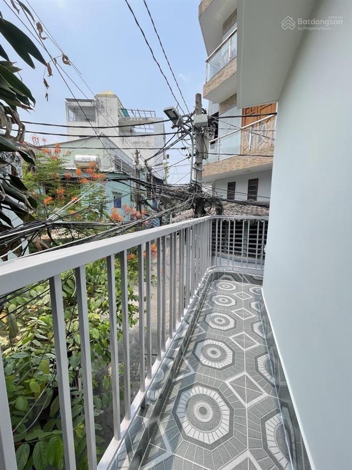 Nhỉnh 2 tỷ có nhà bình thạnh, hxh đang cho thuê 6tr/tháng. nhà mới, xách vali vào ở ngay