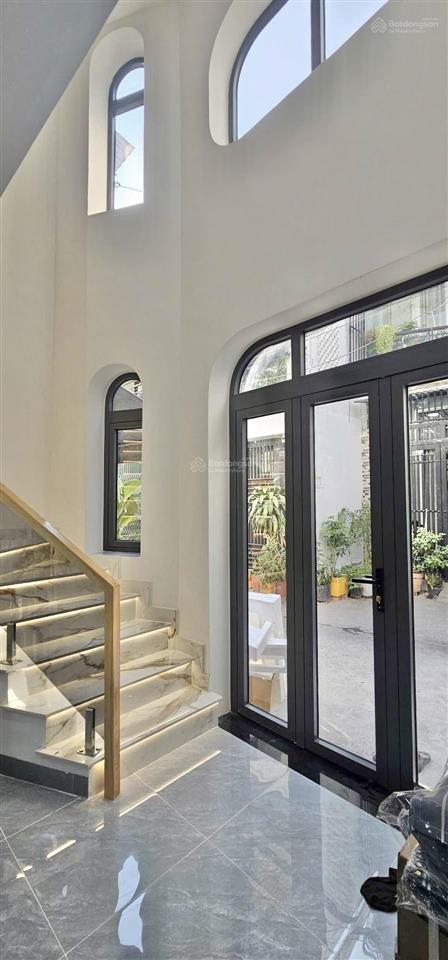Gò vấp 42m2. sổ a4  gần vincom  nút giao phan văn trị, thống nhất, hẻm xh 5m thông, full n thât