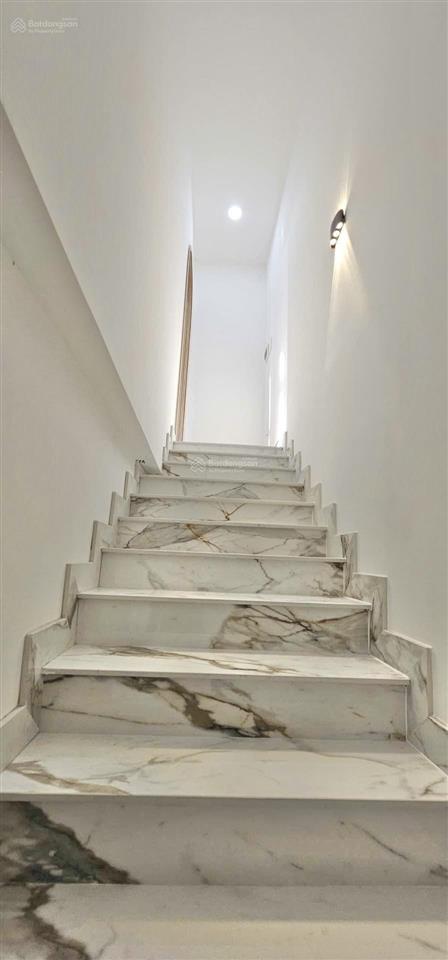 Gò vấp 42m2. sổ a4  gần vincom  nút giao phan văn trị, thống nhất, hẻm xh 5m thông, full n thât