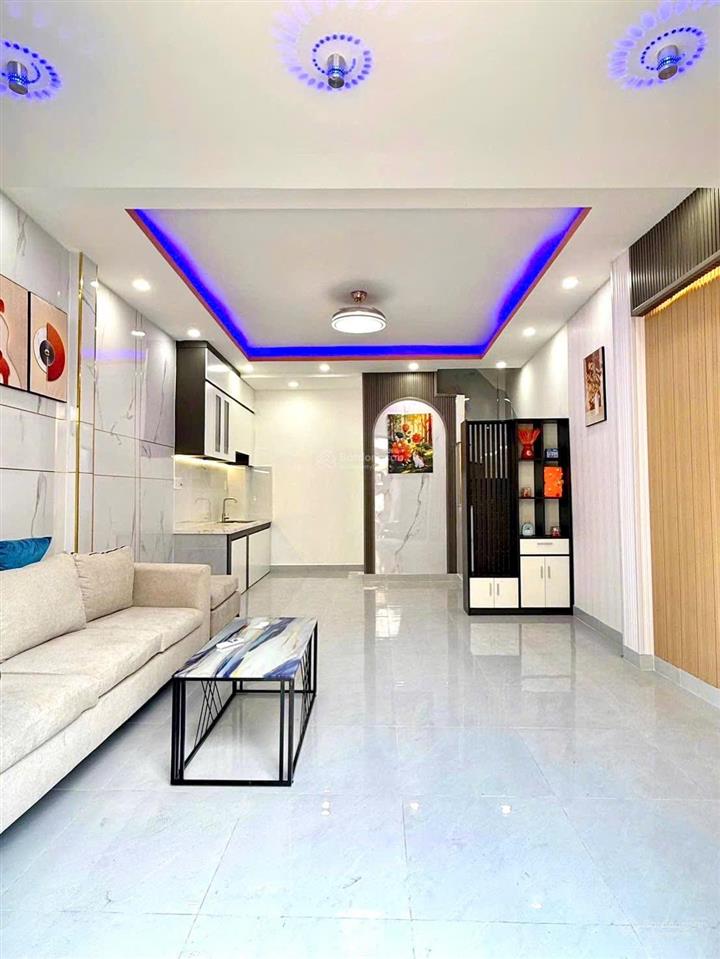 Mặt tiền kế bệnh viện 175  cv gia định 4,45m x 10m 2 tầng 2pn 2wc, mbkd, bếp ăn chỉ 4,8 tỷ