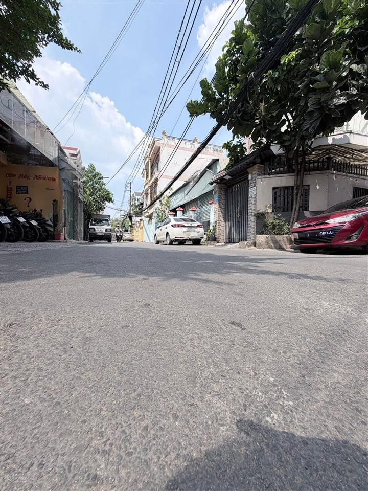 Gò vấp hạ 400 triệu giá mới 5.6 tỷ gần nguyễn oanh, nguyễn văn lượng  hẻm trải nhựa  37m2 5,6 t