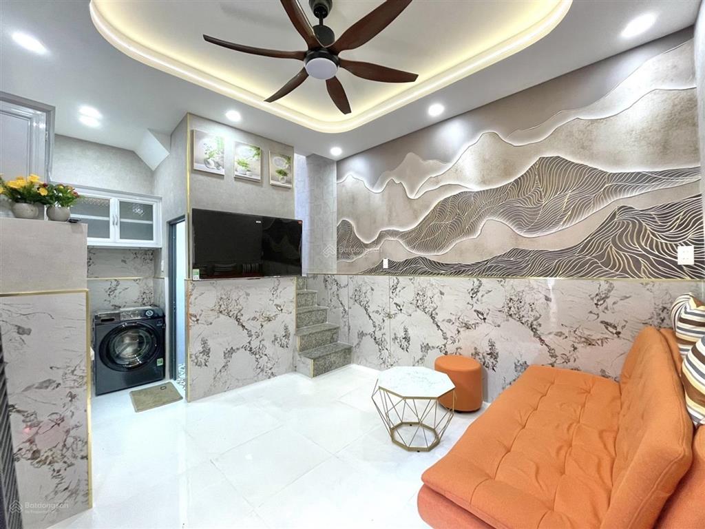 Tt gò vấp hẻm ba gác  2 tầng mới ở ngay, dt 5mx4m  khu vực ngã 6 nguyễn kiệm, nguyễn oanh, tặ