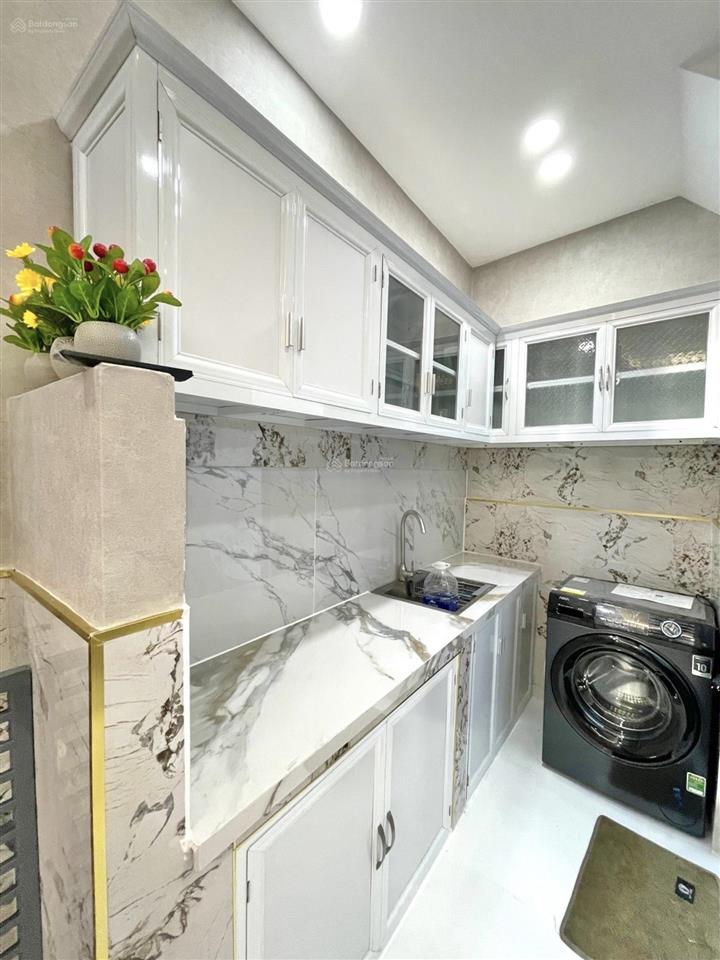 Tt gò vấp hẻm ba gác  2 tầng mới ở ngay, dt 5mx4m  khu vực ngã 6 nguyễn kiệm, nguyễn oanh, tặ