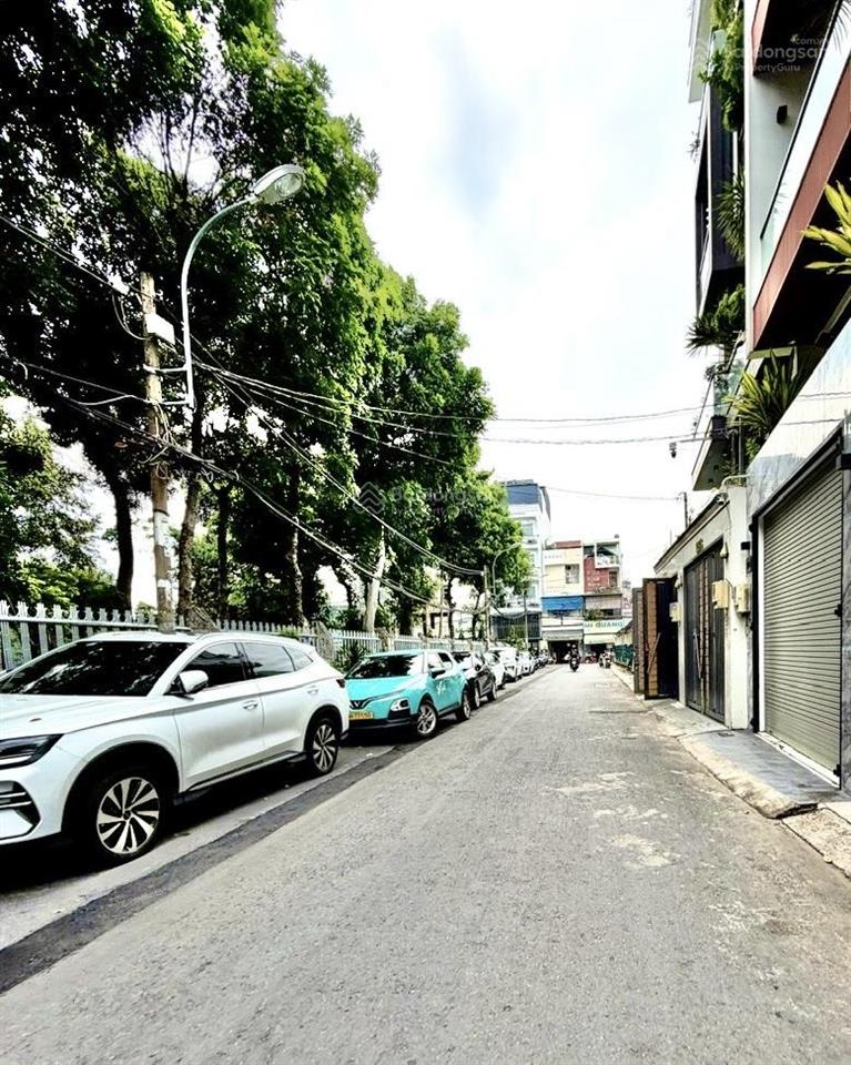Phú nhuận 14,9 tỷ, vip hxh hoàng văn thụ. btct 5 tầng, thang máy, dt 90m2. 6pn, 7wc