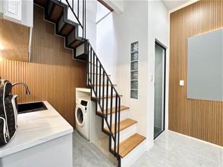Phú nhuận tphcm nhà hiếm, gần mặt tiền hxh, kv cầu kiệu, 3 tầng, 2 pn, 3wc  sd 20m2, mt 4,5m,