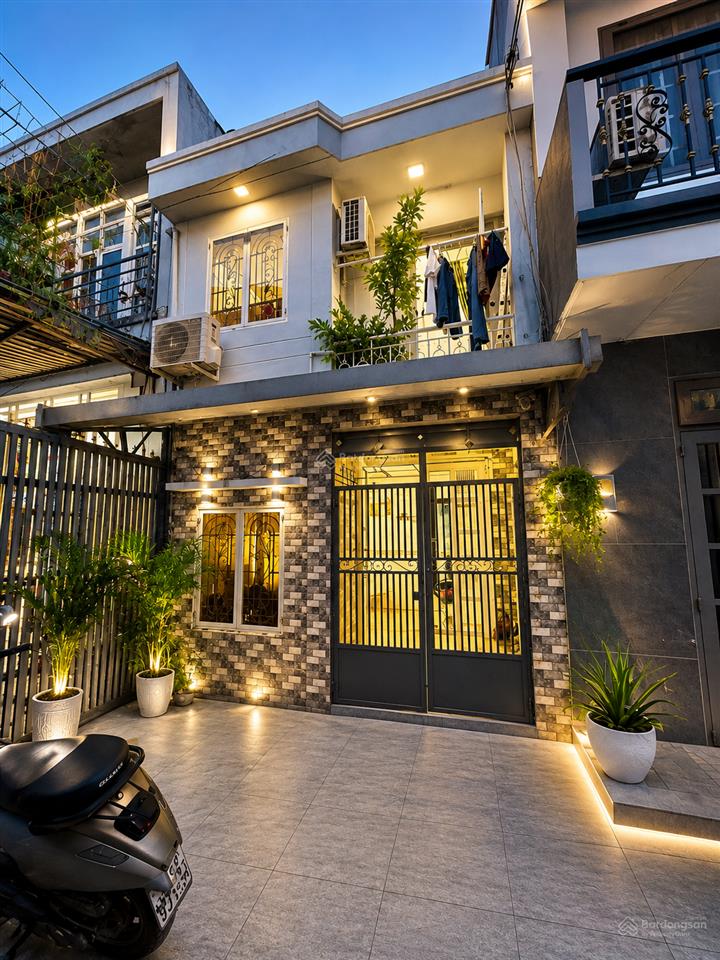 Bán nhà gò vấp chỉ 3.8 tỷ  40m2, sổ nở hậu tài lộc  thống nhất. nhà đầy đủ công năng  chạm nhẹ