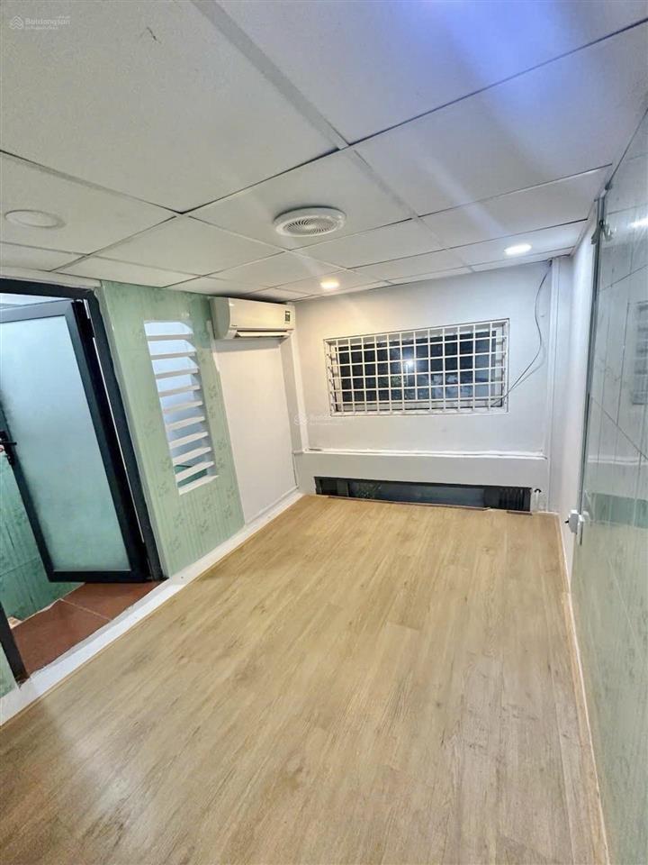 Gò vấp chỉ 2,4 tỷ, hẻm xe hơi nguyễn văn lượng, nhà ba tầng, 2 phòng ngủ, 2wc, mt 3,5m kinh doanh