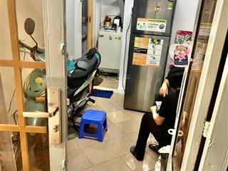 2,x tỷ hiếm hoi còn sót lại  ngay công viên gia định  2 tầng  1pn (có thể cải tạo thêm 1pn) 