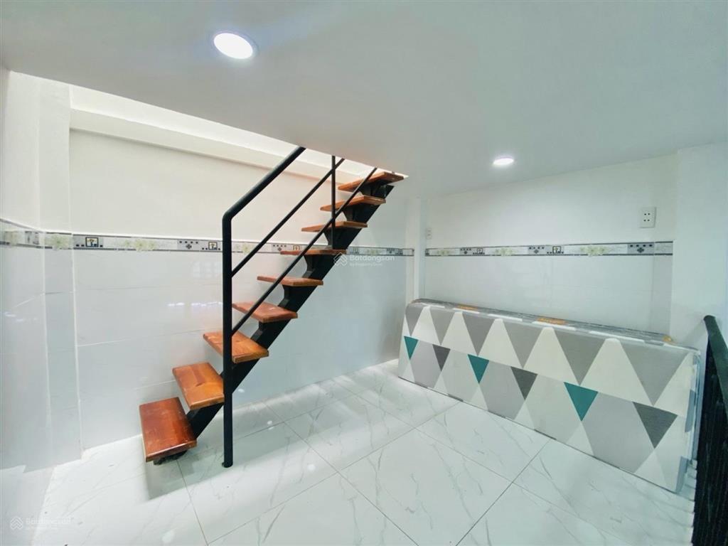 Nhà đẹp, chỉ 1,98 tỷ, siêu kết cấu, sổ đẹp nở hậu, 3 tầng, thông nguyễn kiệm phường 3, quận gò vấp