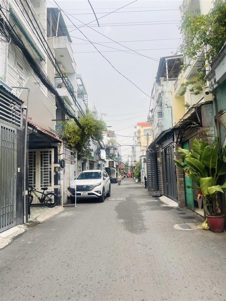 4x12m dòng tiền thuê 18tr/th giữ tiền, qua sân bay 10p  hẻm xe hơi thông  gần cv làng hoa
