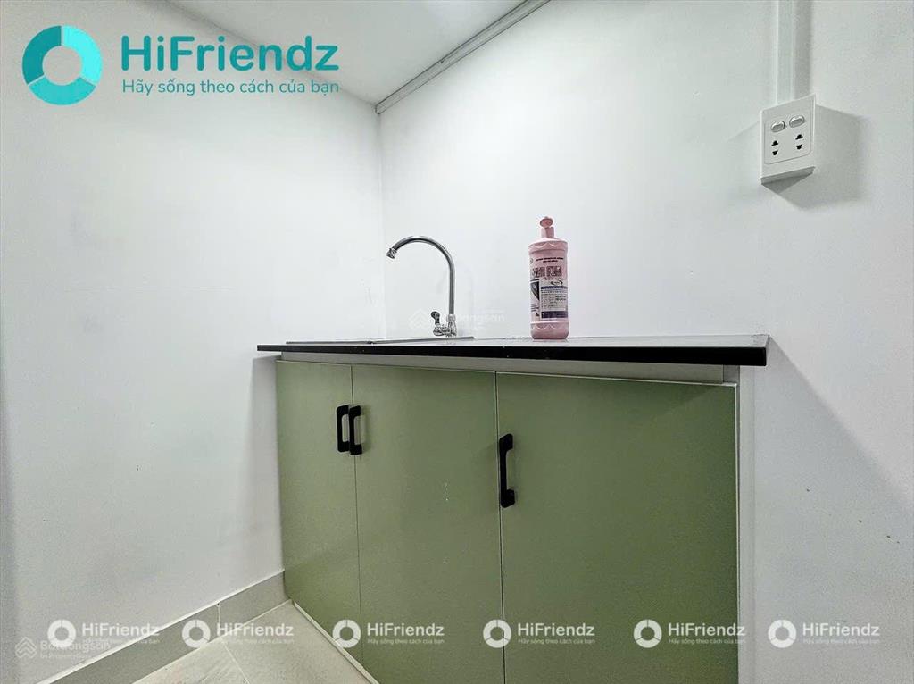 Cho thuê phòng full nội thất mới 100%  cửa sổ ban công siêu thoáng mát nằm ngay trung tâm bthanh