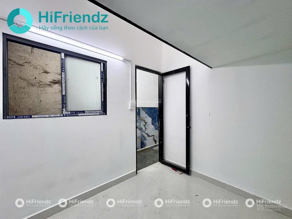 Cho thuê phòng full nội thất mới 100%  cửa sổ ban công siêu thoáng mát nằm ngay trung tâm bthanh