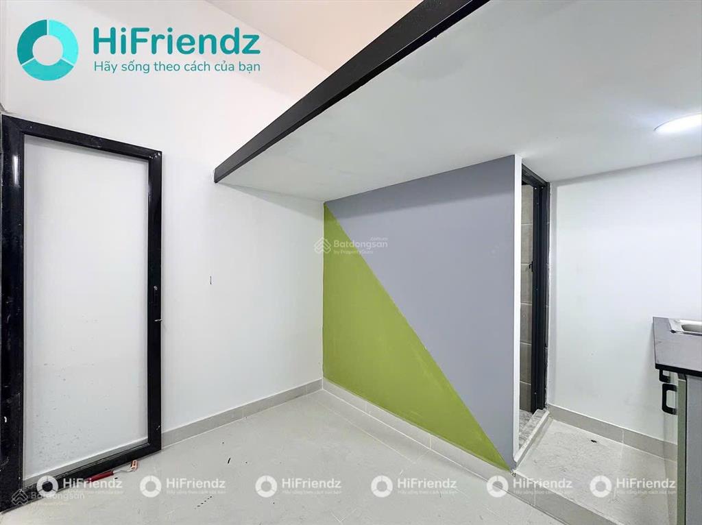 Cho thuê phòng full nội thất mới 100%  cửa sổ ban công siêu thoáng mát nằm ngay trung tâm bthanh