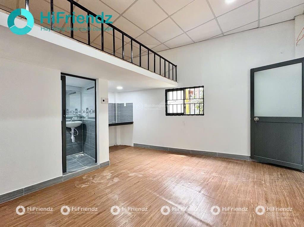 Cho thuê phòng đầy đủ tiện nghi  gác cao thoáng mát  gần các trường đại học lớn hutech, ftu, hiu