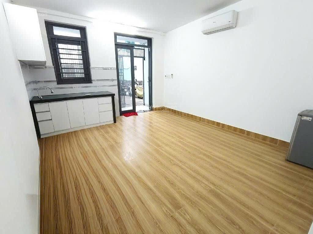 Gần chợ bà chiểu  bạch đằng | 55.7m2 ngang 4.2m | chỉ 5.99tỷ tl