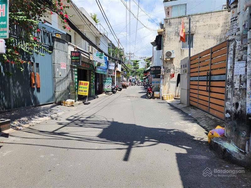 Hẻm ô tô  165m2 ngang 10m | gần ga metro văn thánh | chỉ 16.3 tỷ